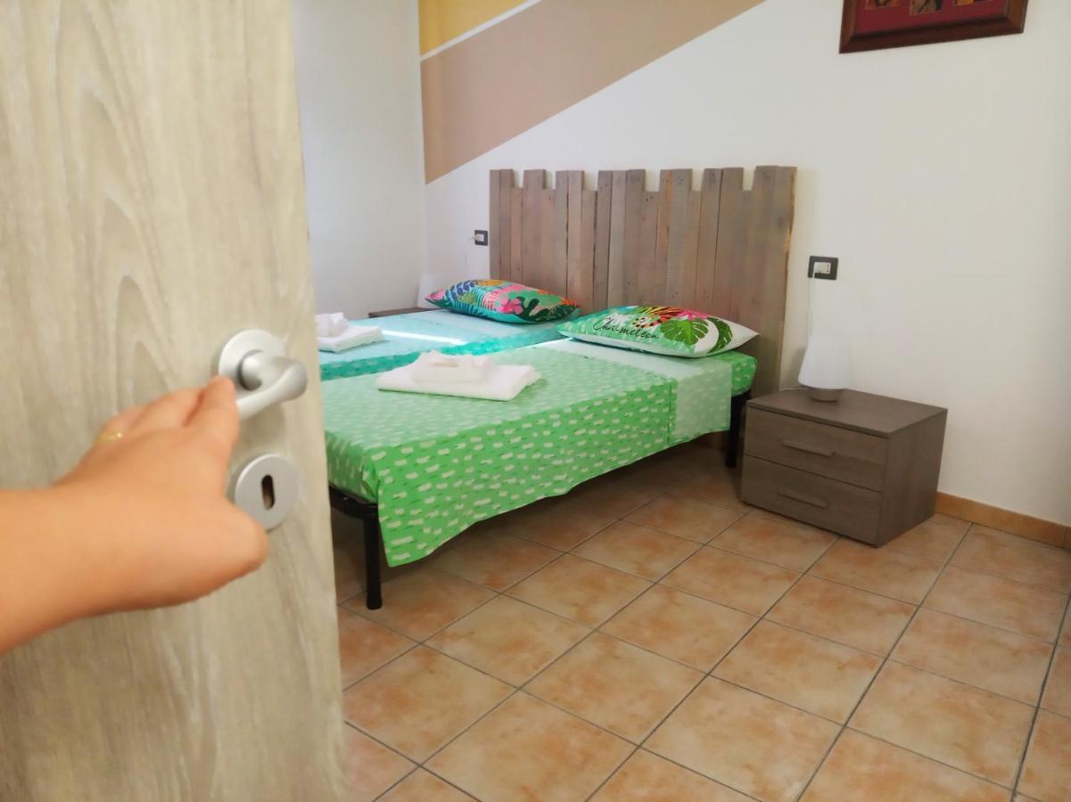 Bed and Breakfast Al Centoventi Porto Torres Exterior foto